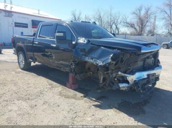  Salvage General Motors Sierra 3500HD