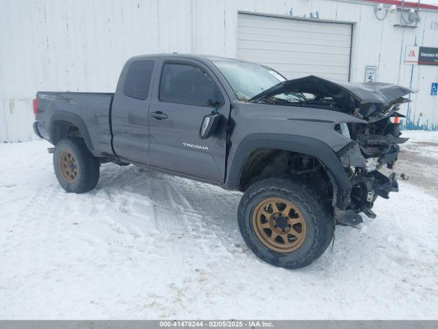  Salvage Toyota Tacoma
