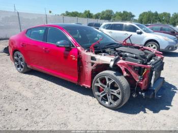  Salvage Kia Stinger