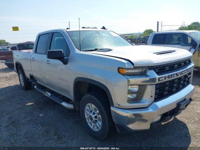  Salvage Chevrolet Silverado 2500