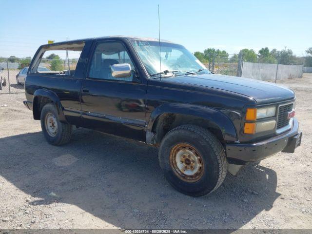  Salvage GMC Yukon