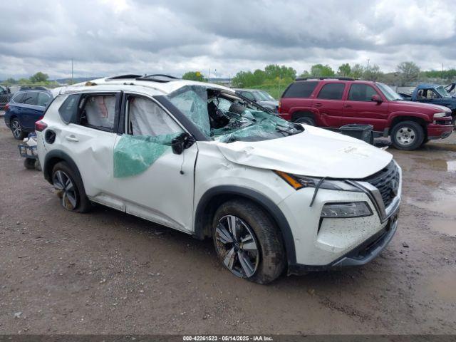  Salvage Nissan Rogue