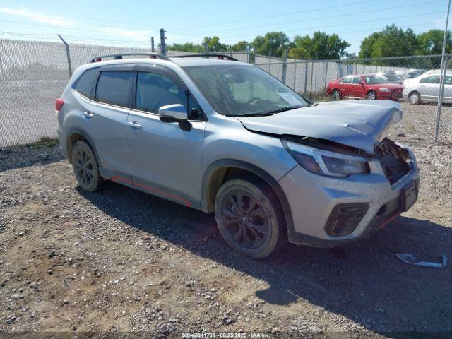  Salvage Subaru Forester