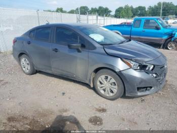  Salvage Nissan Versa