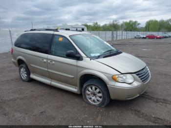  Salvage Chrysler Town & Country