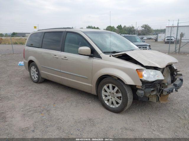  Salvage Chrysler Town & Country