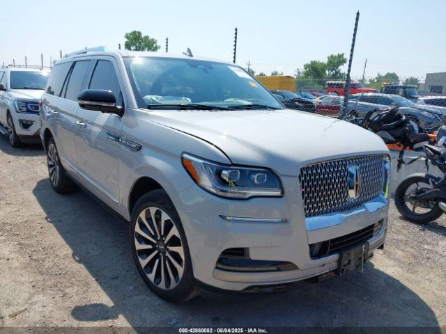  Salvage Lincoln Navigator