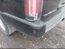 GMC Yukon Denali Image 11