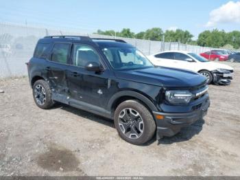  Salvage Ford Bronco
