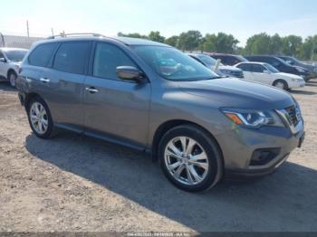  Salvage Nissan Pathfinder