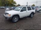 Nissan Pathfinder Se Image 4