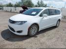 Chrysler Pacifica Touring L Image 3
