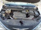 Chrysler Pacifica Touring L Image 4