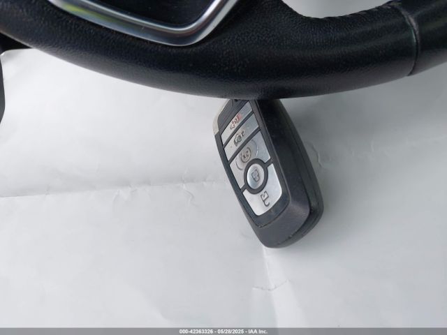 Ford Fusion Titanium Image 3