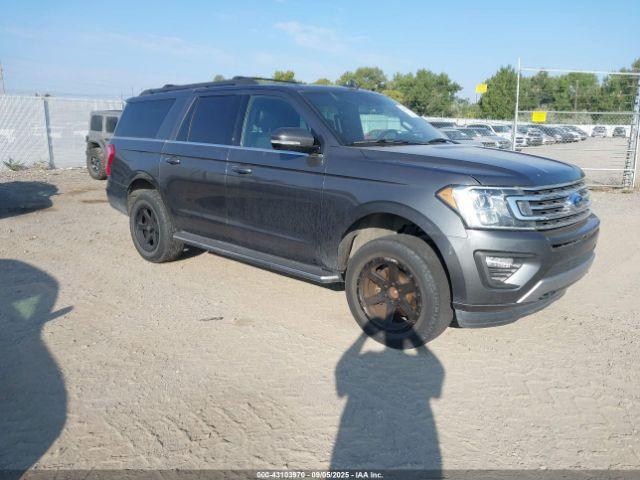 Salvage Ford Expedition