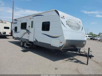  Salvage Heartland Prowler 26bphs