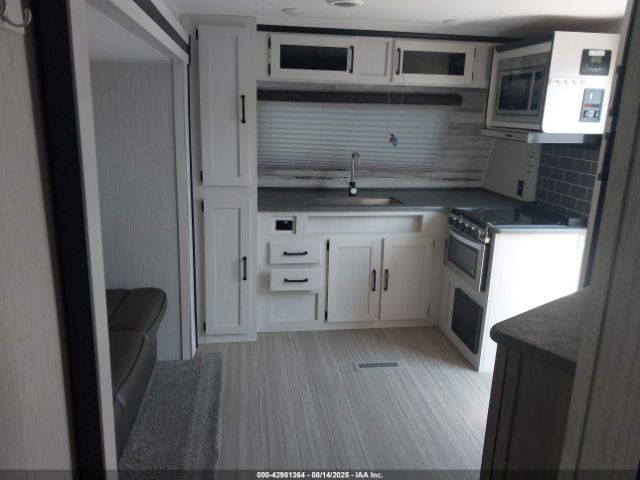 Forest River Puma Put22fkc Image 8