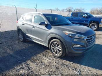  Salvage Hyundai TUCSON