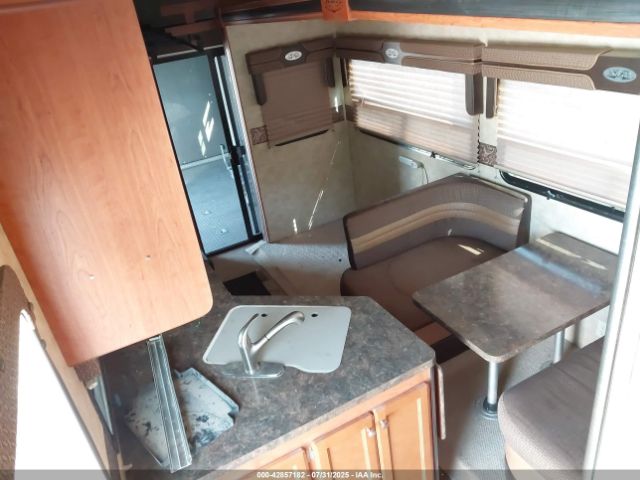 Forest River Xlrt Image 8