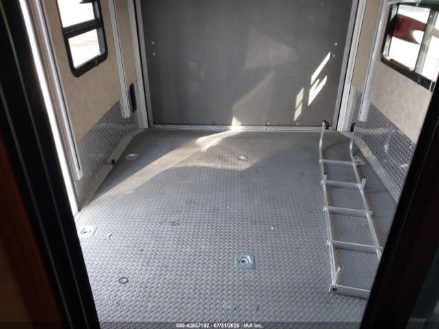 Forest River Xlrt Image 11