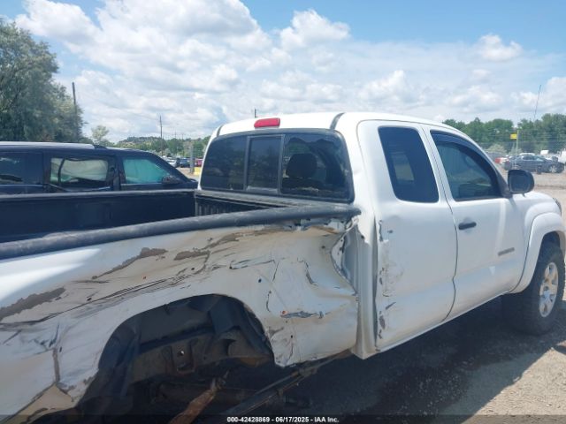 Toyota Tacoma Base V6 Image 16