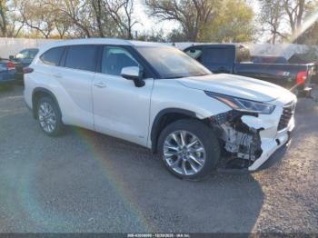  Salvage Toyota Highlander