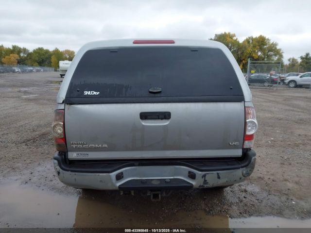 Toyota Tacoma Base V6 Image 2