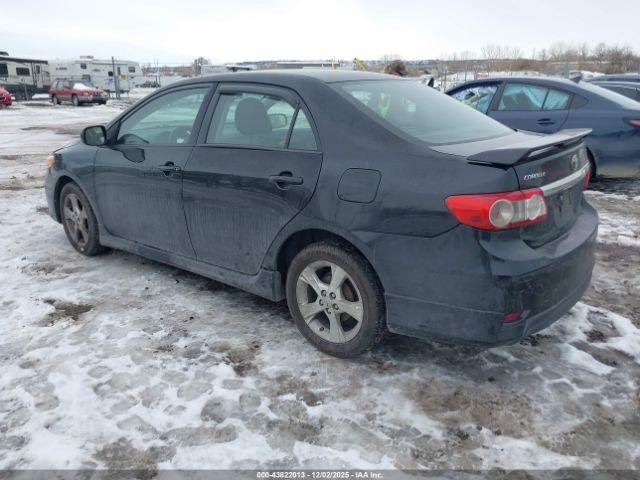 Toyota Corolla S Image 2