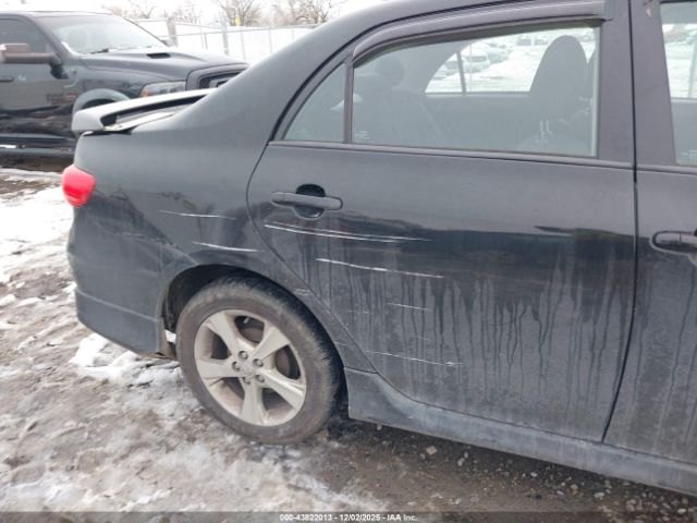 Toyota Corolla S Image 3