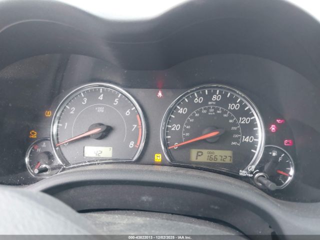 Toyota Corolla S Image 8