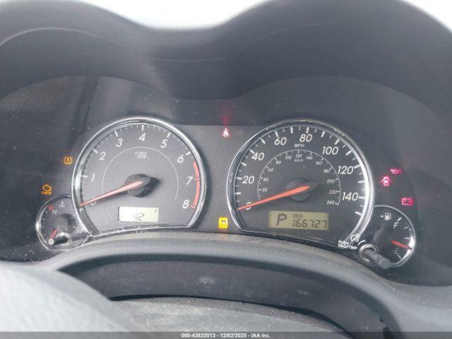 Toyota Corolla S Image 8