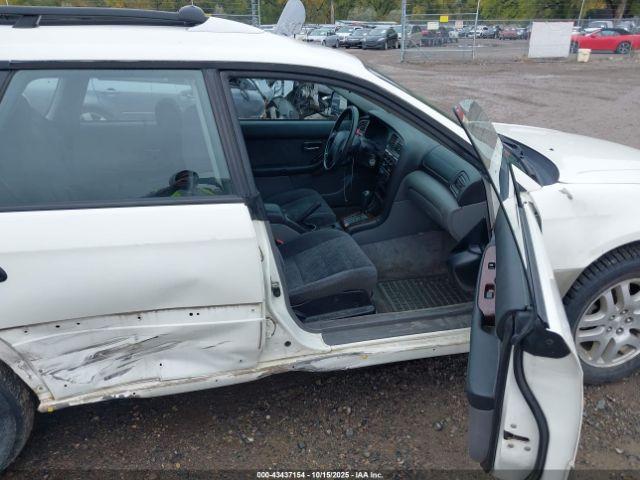 Subaru Outback Image 8