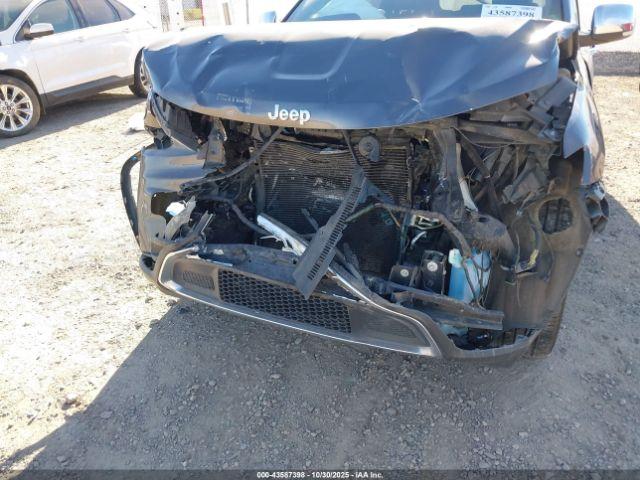 Jeep Grand Cherokee Limited 4x4 Image 4