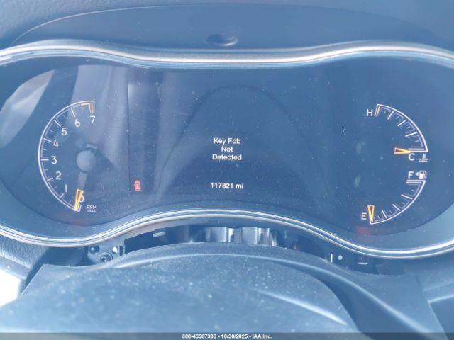 Jeep Grand Cherokee Limited 4x4 Image 6