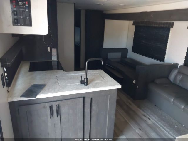 Kz 301bhkse Image 13