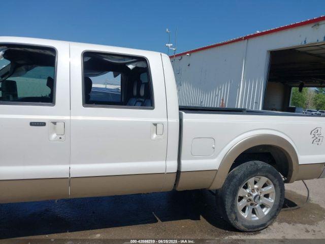 Ford F-250 Lariat Image 16