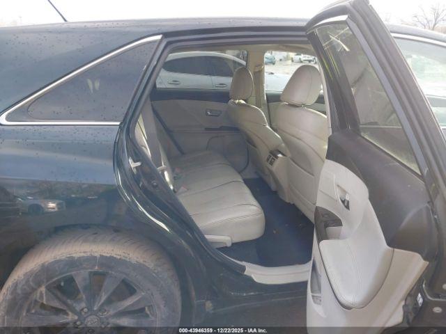 Toyota Venza Xle Image 10