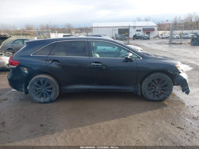 Toyota Venza Xle Image 8