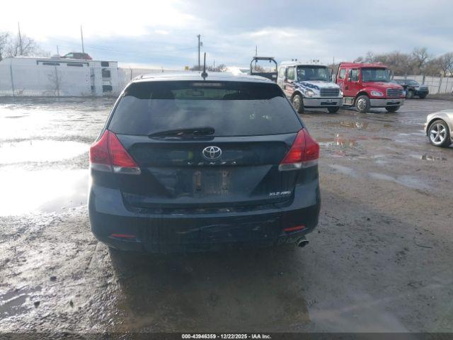 Toyota Venza Xle Image 6