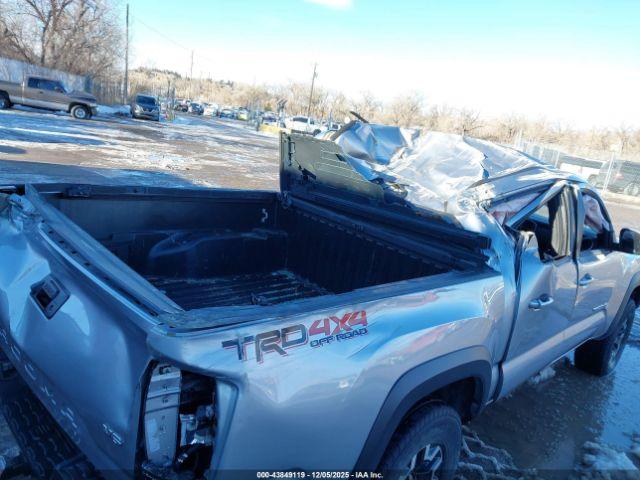 Toyota Tacoma Trd Off Road Image 6