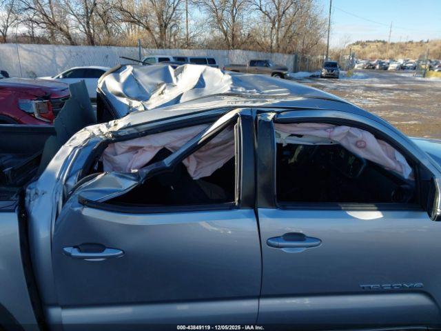 Toyota Tacoma Trd Off Road Image 16