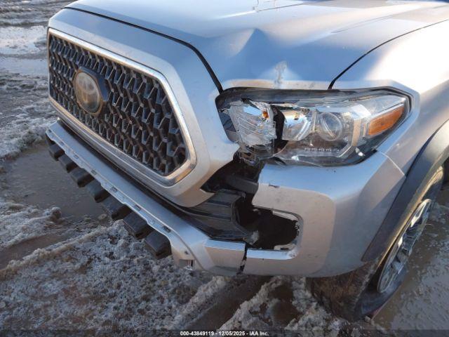 Toyota Tacoma Trd Off Road Image 14