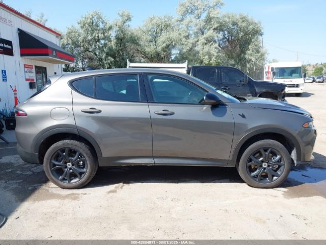 Dodge Hornet Gt Awd Image 14