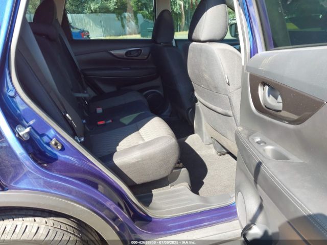 Nissan Rogue S Intelligent Awd Image 6