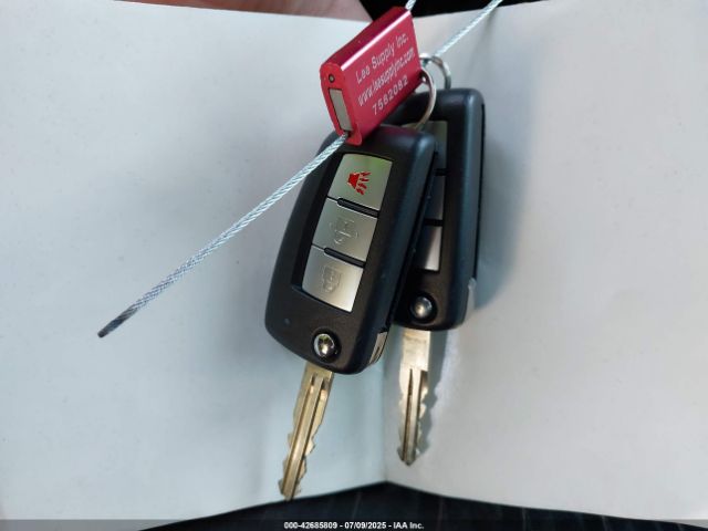 Nissan Rogue S Intelligent Awd Image 12