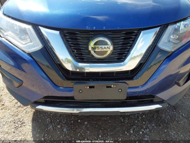 Nissan Rogue S Intelligent Awd Image 13