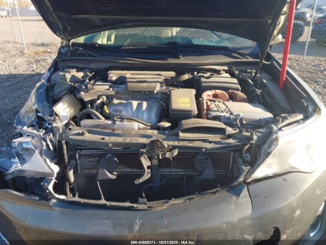 Toyota Camry Xle Image 17