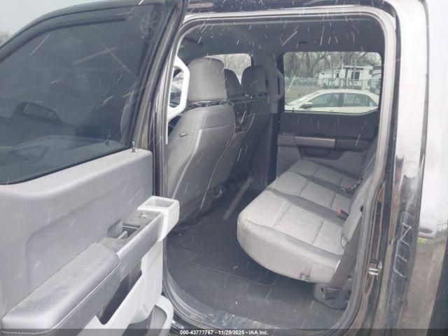 Ford F-250 Xl Image 7