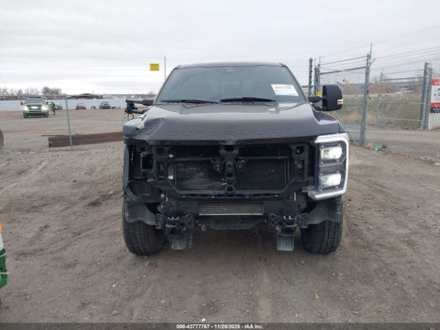 Ford F-250 Xl Image 14