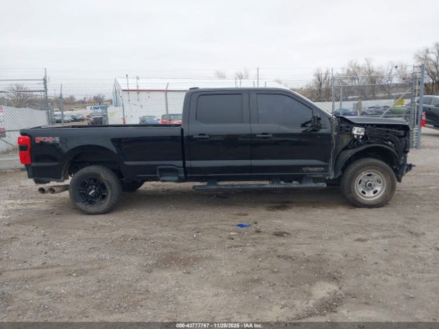 Ford F-250 Xl Image 15
